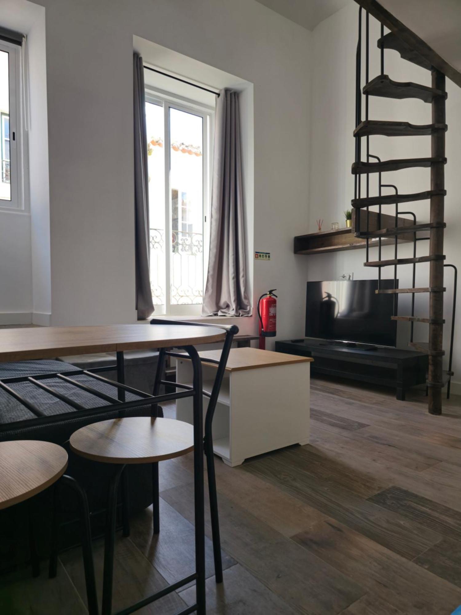 Esther Apartment Cozy Vacay Suite Σετούμπαλ Εξωτερικό φωτογραφία